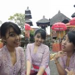 Gadis Bali ayu -gadis Bali IU-Anak Agung Sagung Krisna Darmawati-Tujung Krisna Darmawati - 04 berpakain adat bali